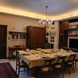 La Del Vulcano Bed & Breakfast